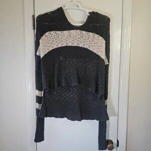 sweet romeo olive green/cream long sleeve high low cotton hooded pullover-small